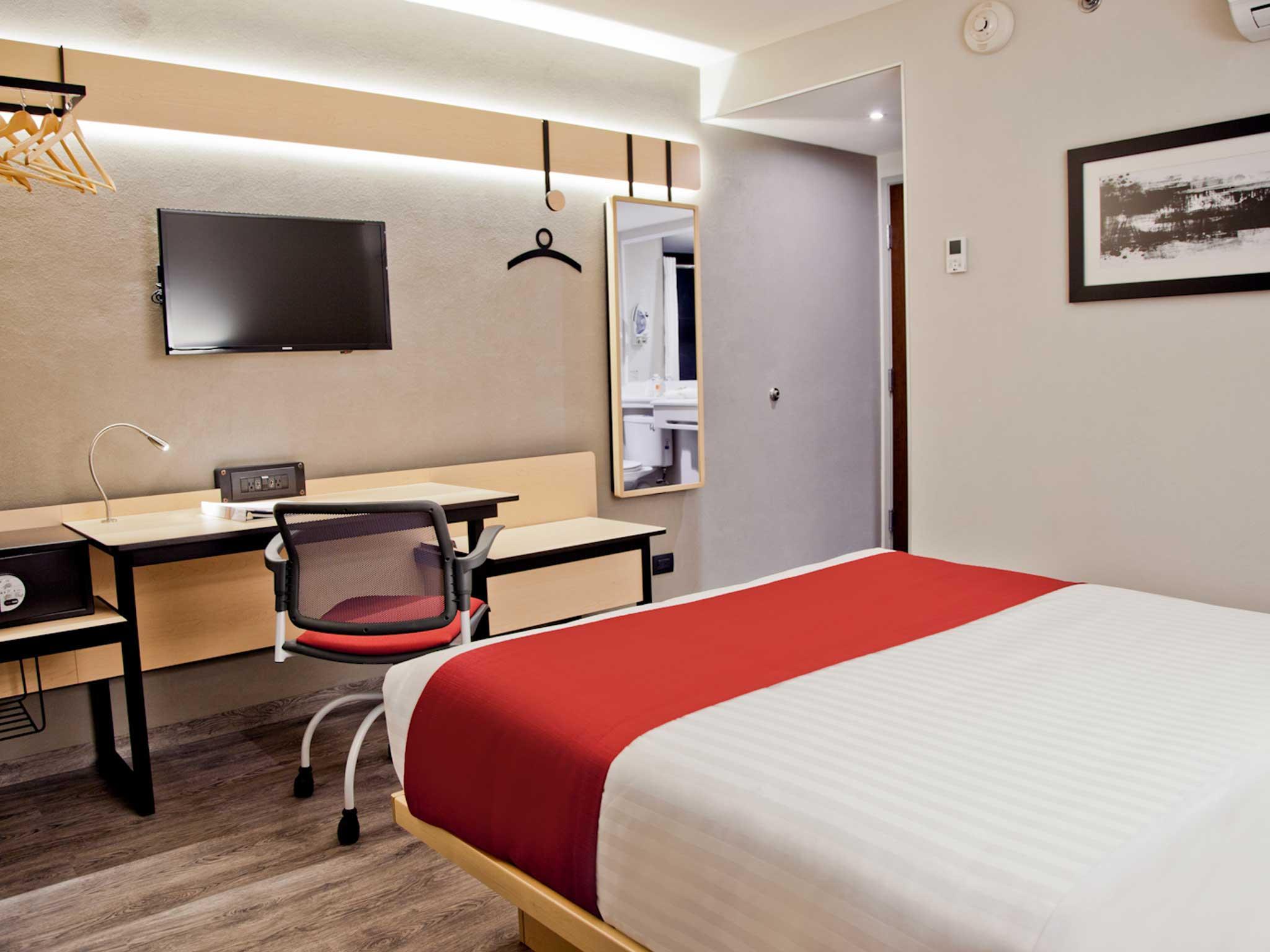 City Express By Marriott León Dış mekan fotoğraf