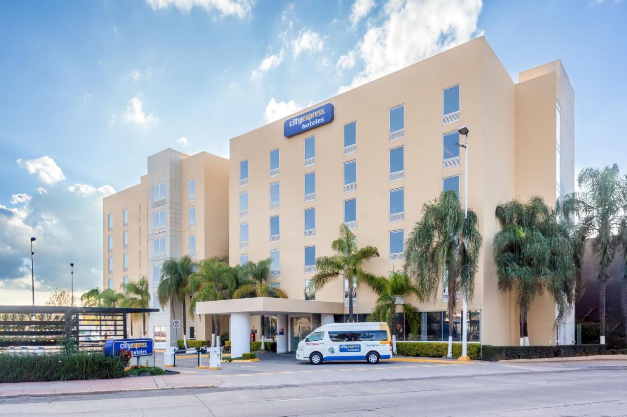 City Express By Marriott León Dış mekan fotoğraf