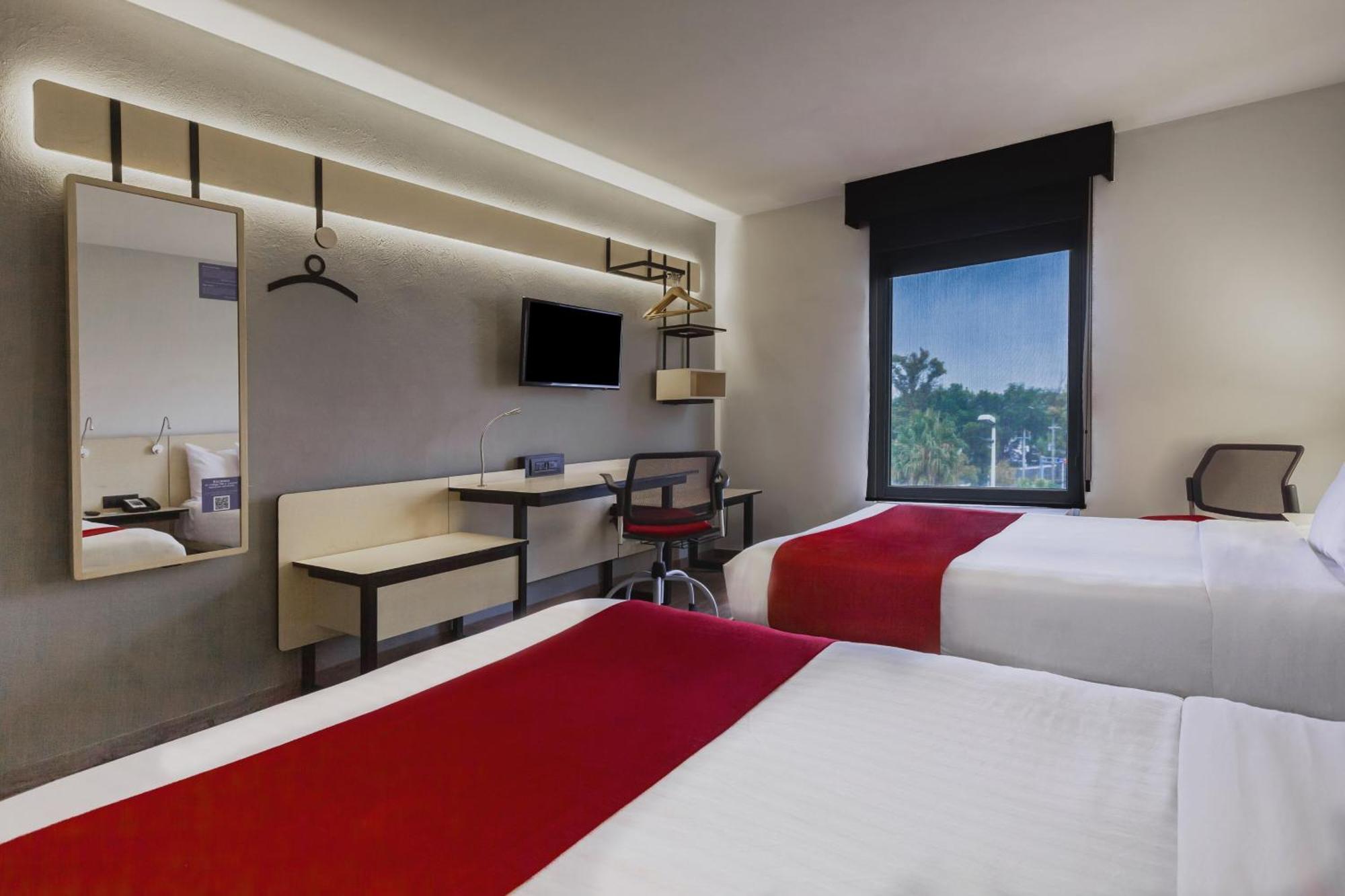 City Express By Marriott León Dış mekan fotoğraf